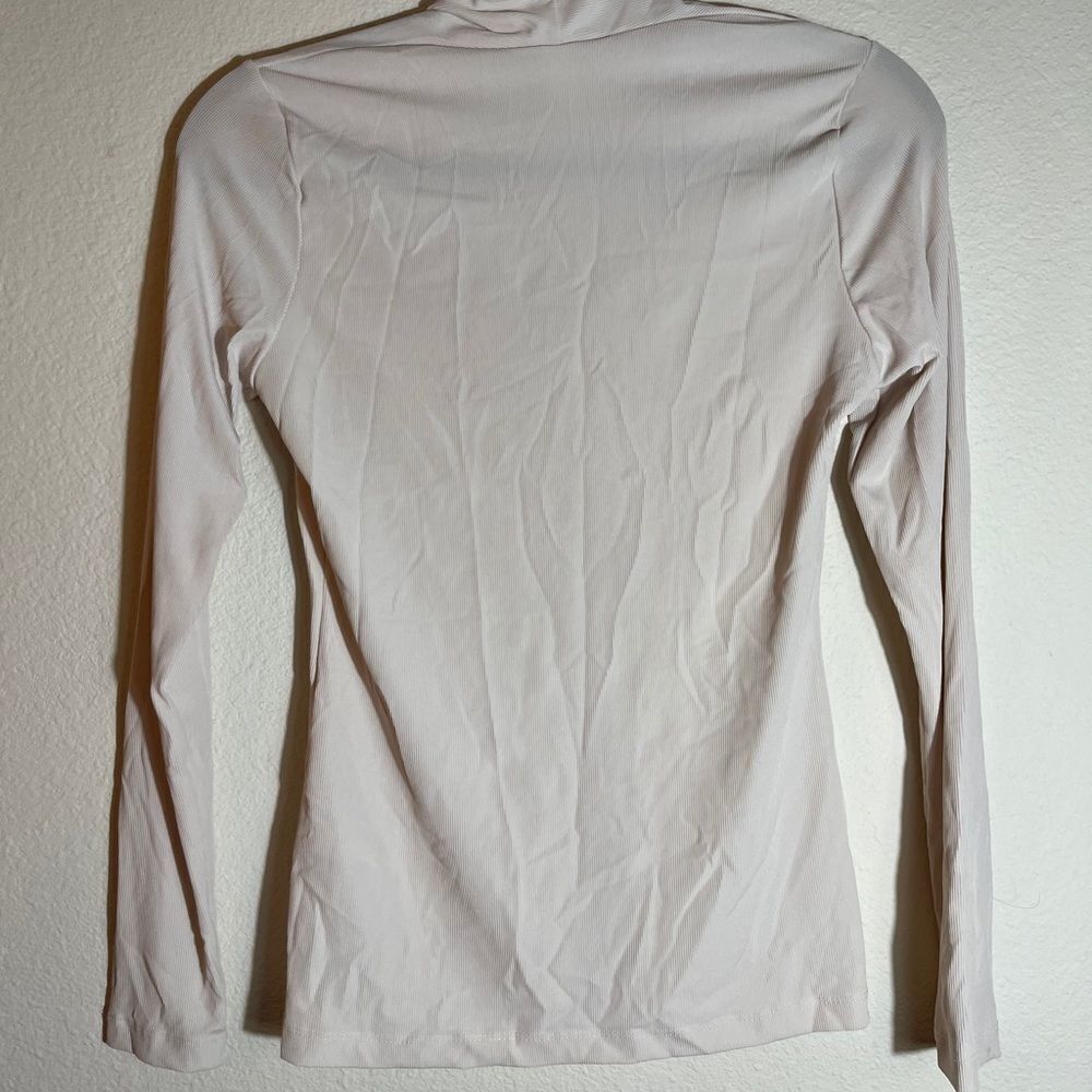H&M Top‎ - Picture 3 of 8